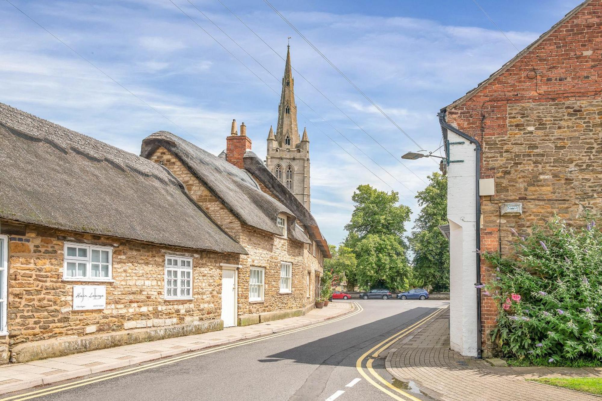 The Limes - Beautiful Townhouse In Oakham Apartment ภายนอก รูปภาพ